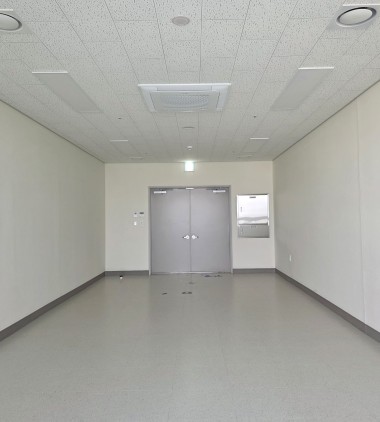 착한가격  쾌적한업무환경  뷰와 주차최상